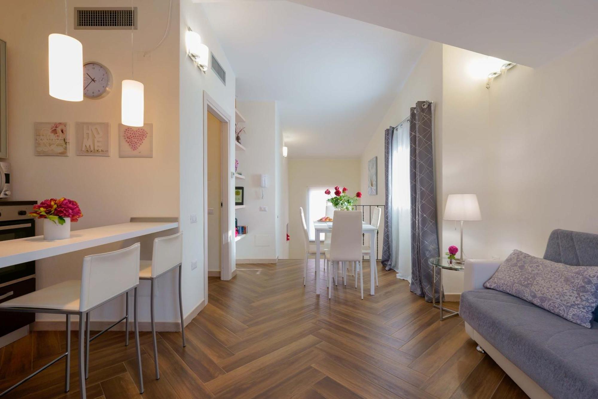 Exclusive Use Swimming Pool Available From June To September Cagliari Exterior foto